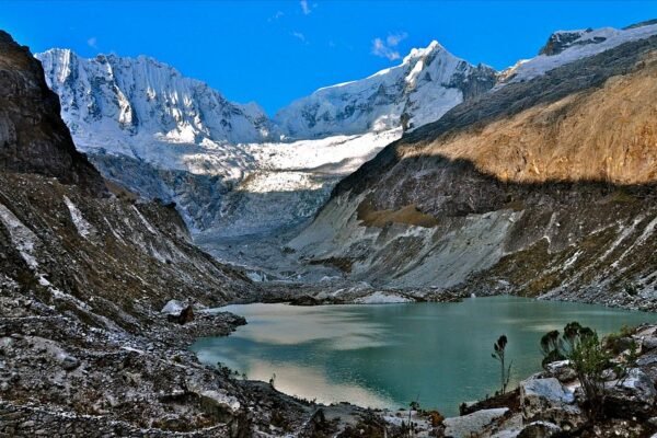 Laguna LLaca