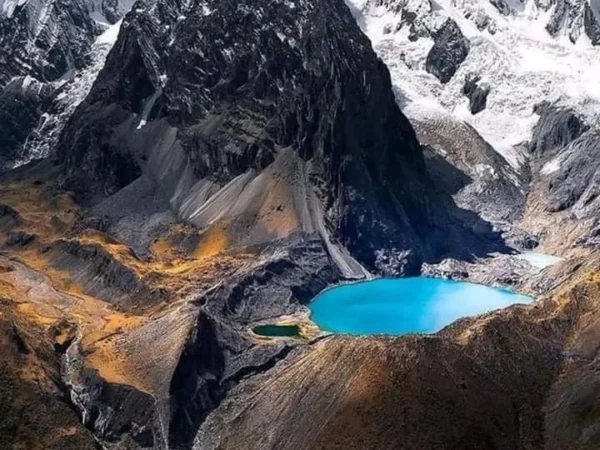 Huayhuash Trek – 8 Days