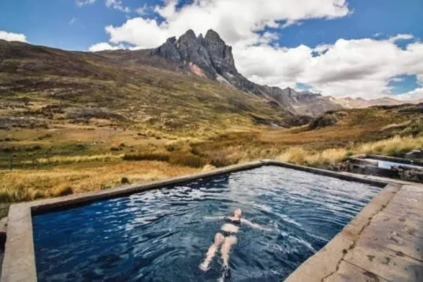 Huayhuash Trek – 10 Days / 9 Nights